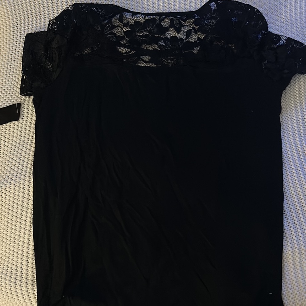 Torrid Blk Top